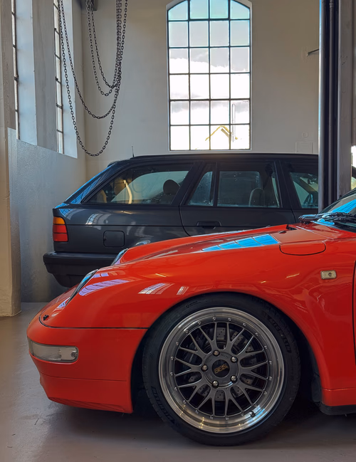 Fahrzeuge in der Walger Works Werkstatt